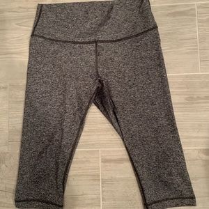 lululemon Wunder Under Crop 19" Heathered Black